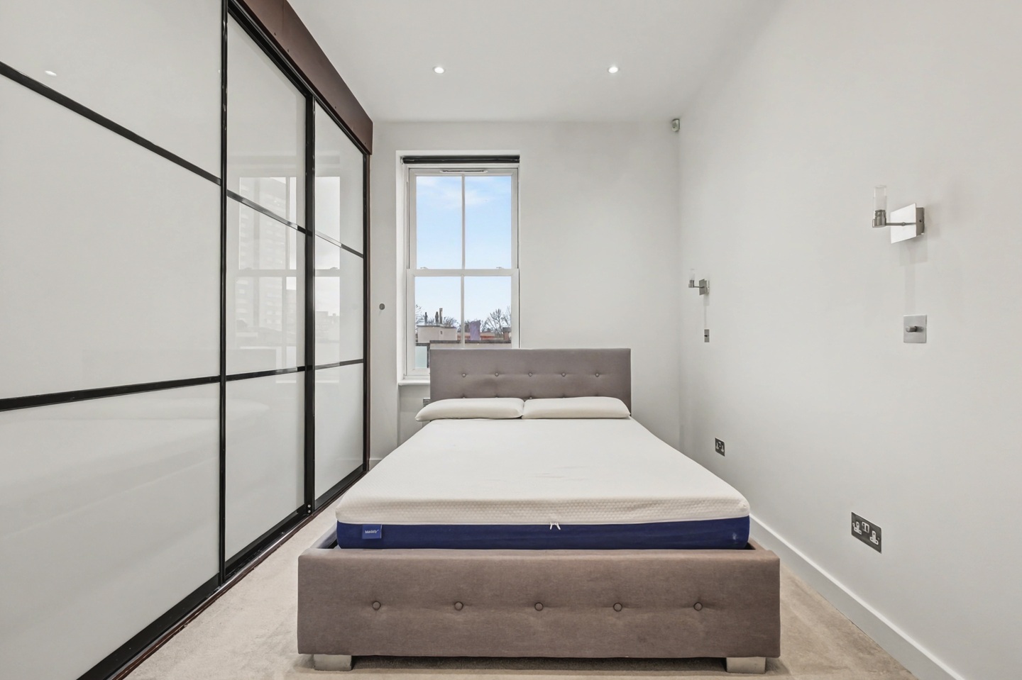 3 Bed Flat, Boundary Road, NW8, N1 7GU