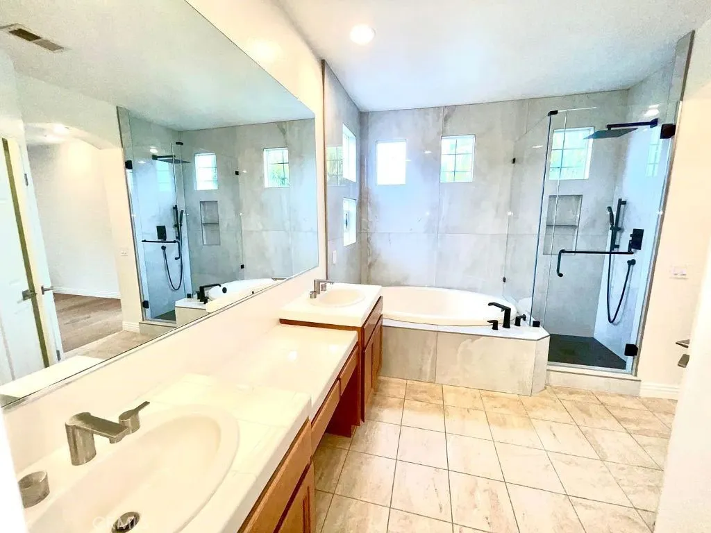 Additional image 21 of 8058 Gilman Ct, La Jolla, CA 92037