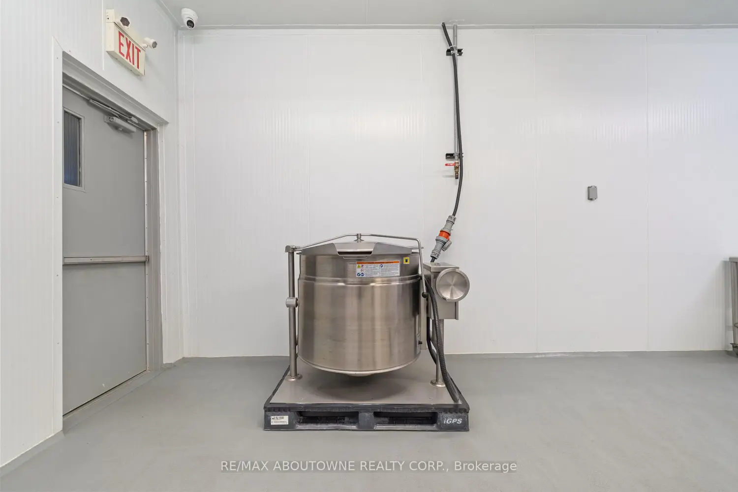 Additional image 13 of 842 Hamilton Road