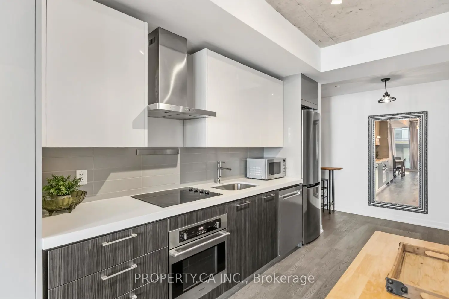 Additional image 7 of 560 King Street 623