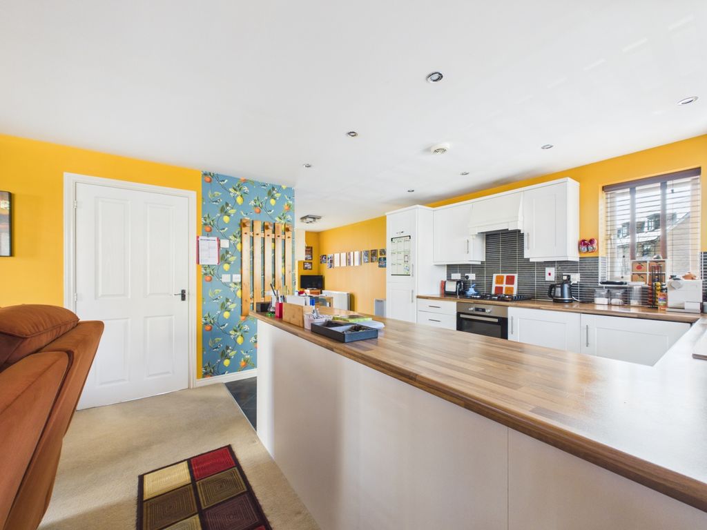 4 bed detached house for saleWhitley Road, Upper Cambourne, Cambridge, Cambridgeshire CB23 photo 5