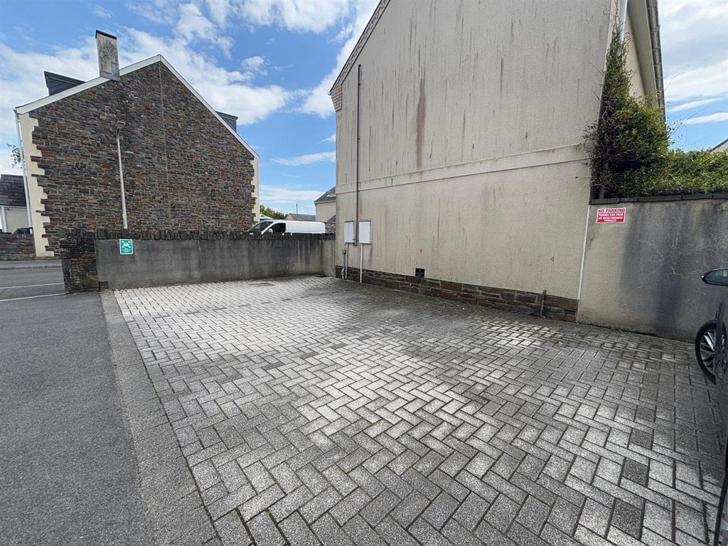 Additional image 13 of 1 bed flat for saleChandlers Yard, Burry Port SA16