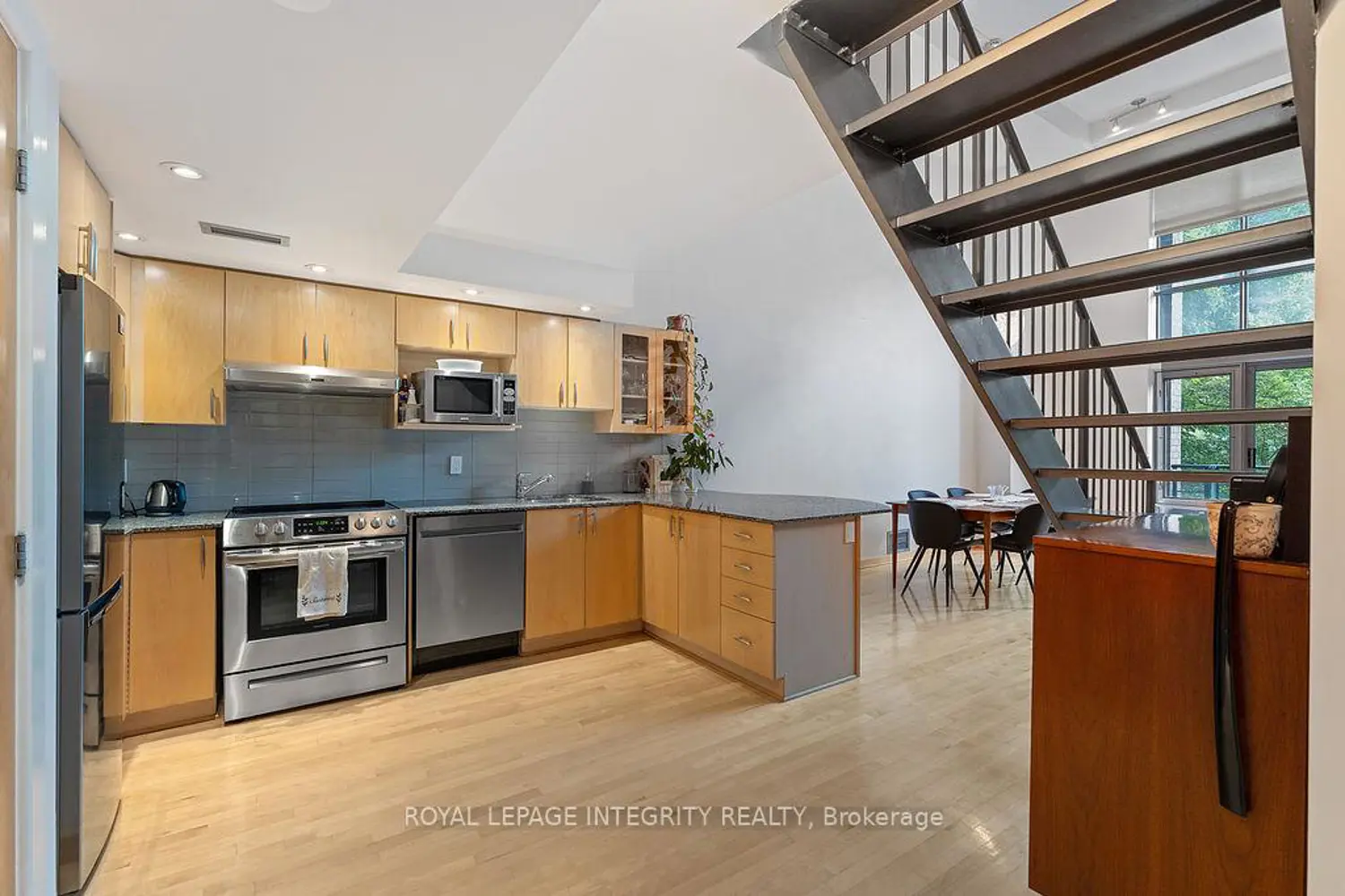 Additional image 3 of 29 Main Street 111