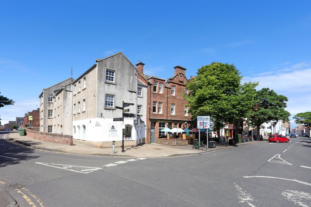 4 bed flat for sale5 Quality Street, North Berwick EH39