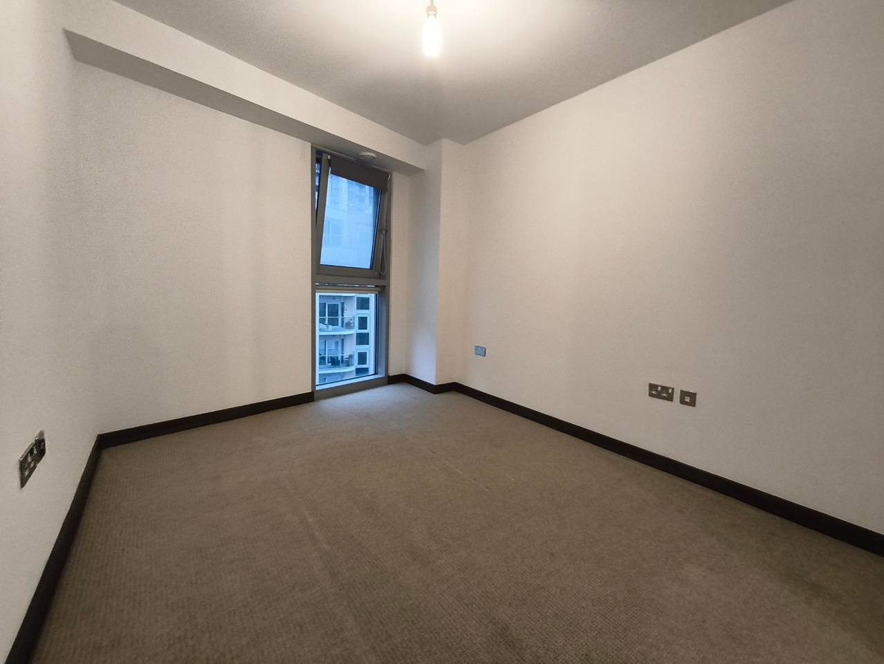 Additional image 4 of 1 Bed Flat, Bridges Court Road, SW11, N1 7GU