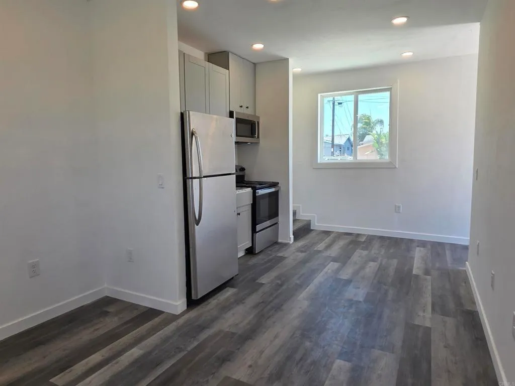 Additional image 8 of 1819 Oakshire Court, San Diego, CA 92102