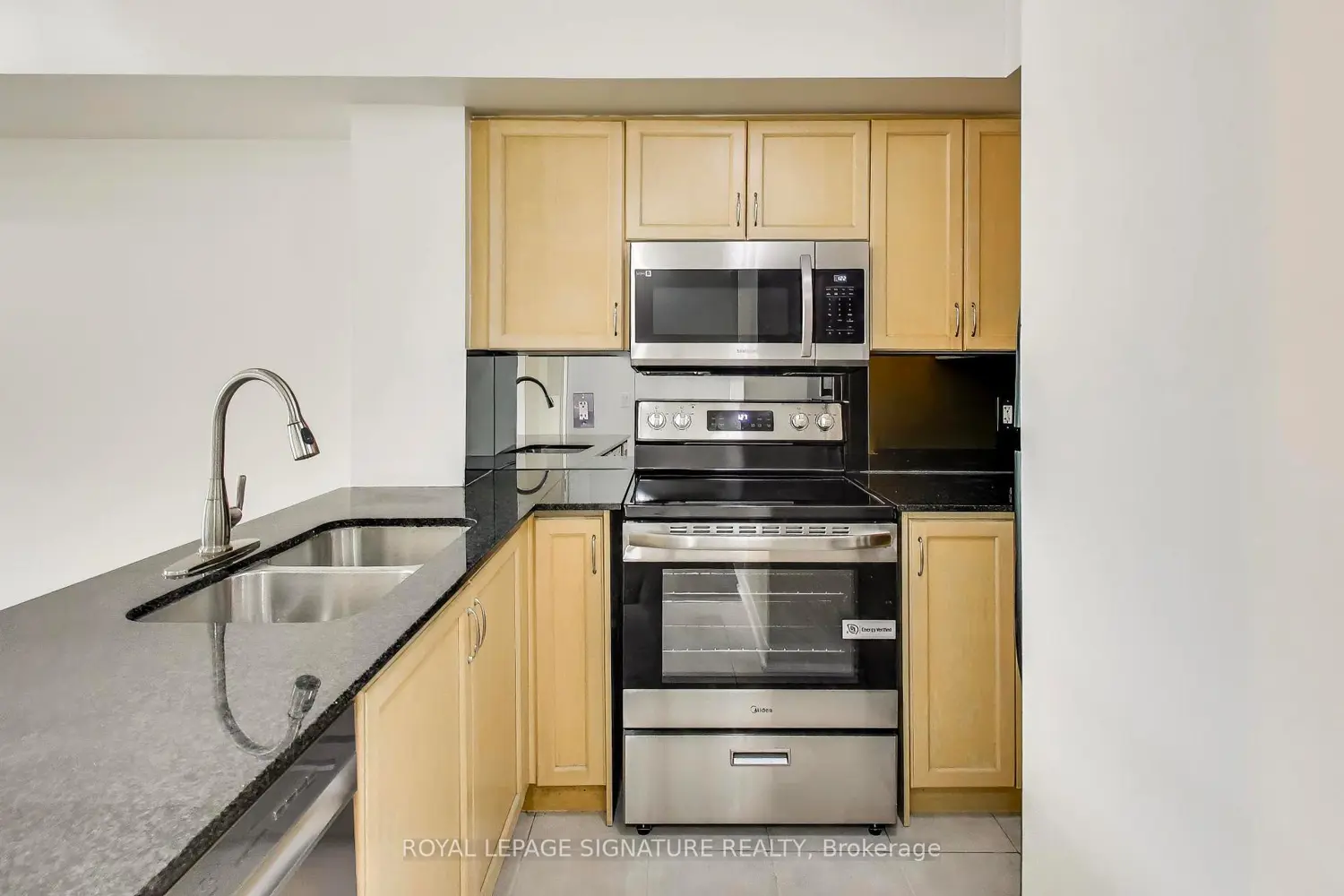 Additional image 5 of 18 Kenaston Gardens 203
