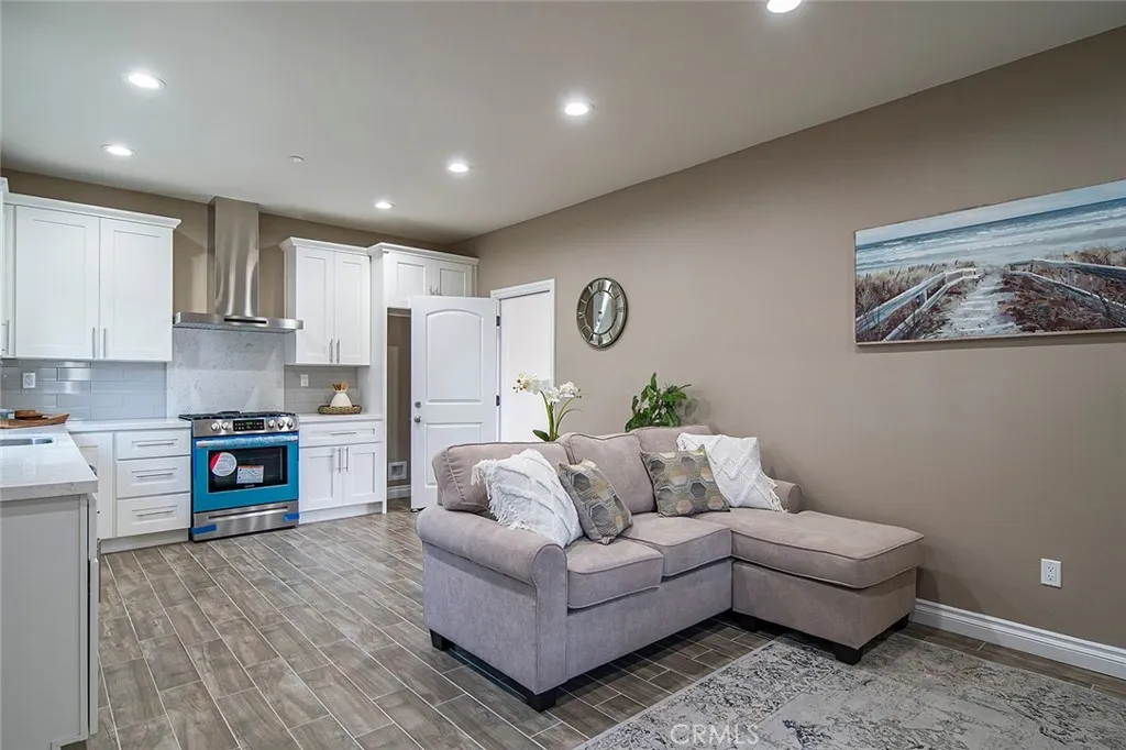 Additional image 8 of 14092 Edwards St, Westminster, CA 92683