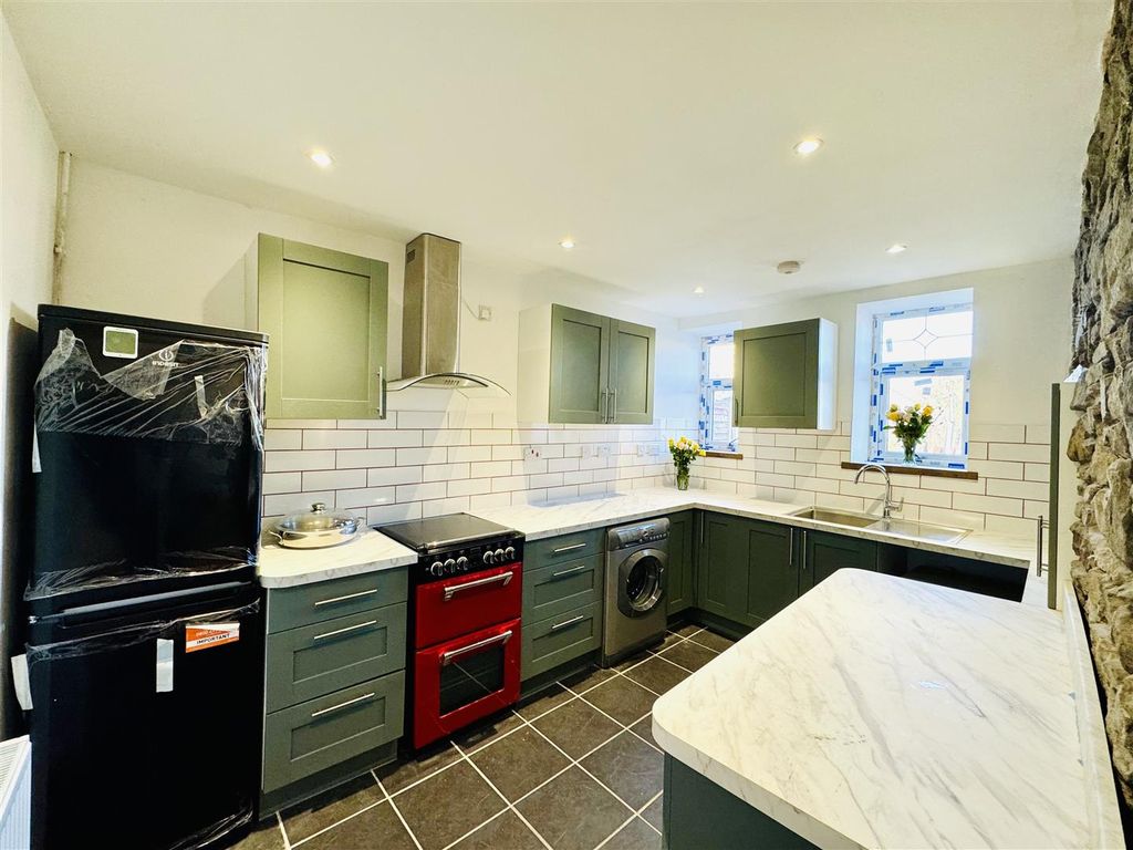Additional image 17 of 7 bed property for saleClarence Street, Brynmawr, Ebbw Vale NP23
