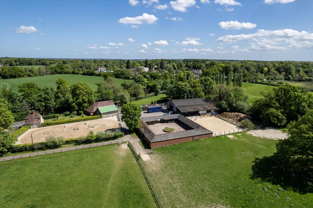 Additional image 4 of 7 bed detached house for saleGuildford Road, Broadbridge Heath, Horsham, West Sussex RH12