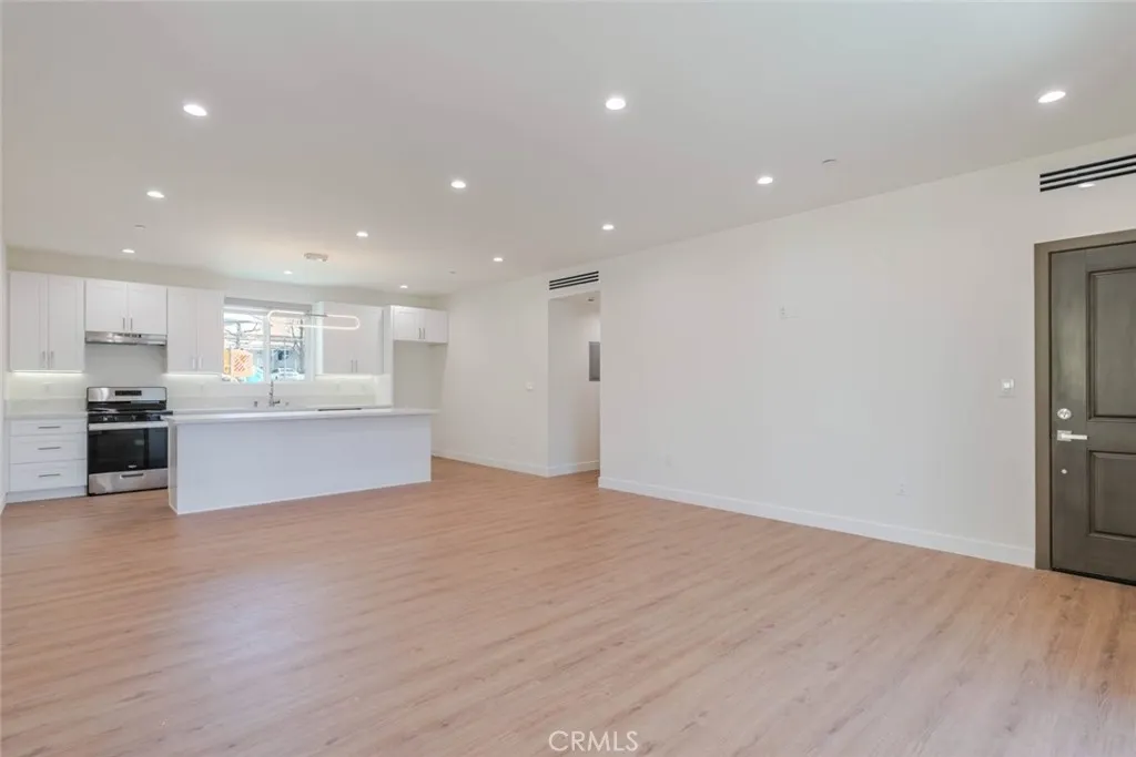 Additional image 32 of 10230 Tujunga Canyon Boulevard, Tujunga, CA 91042