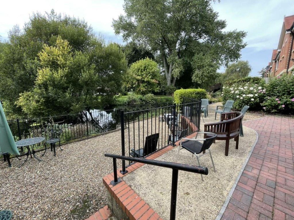 Additional image 10 of 2 bed flat for saleArchers Court, Salisbury, Wiltshire SP1