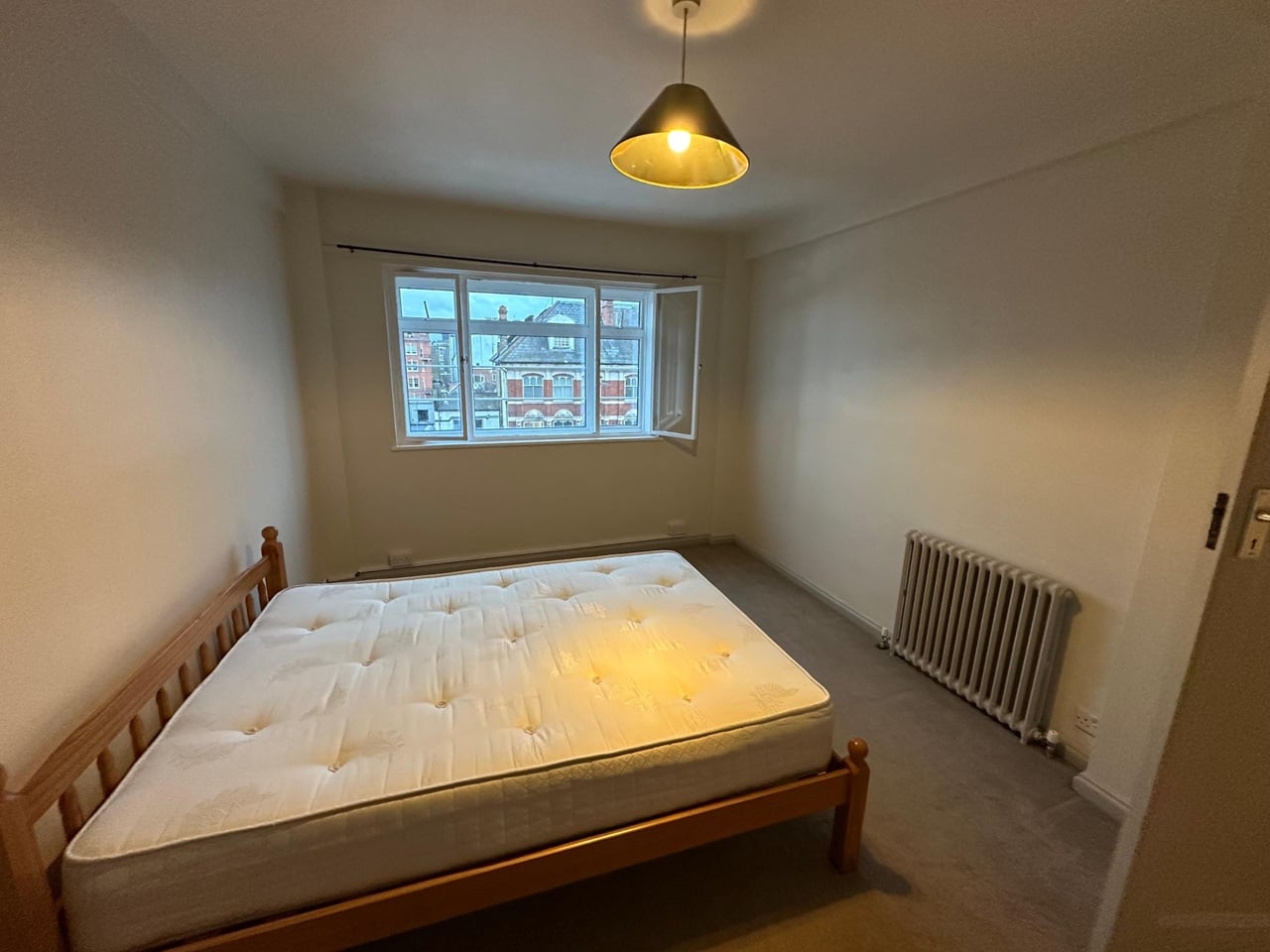 Additional image 3 of 1 Bed Flat, West Kensington Court, W14, N1 7GU