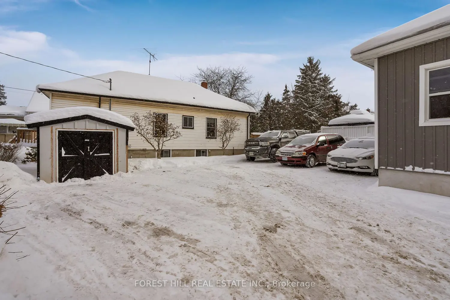 Additional image 17 of 390 Glendale Avenue