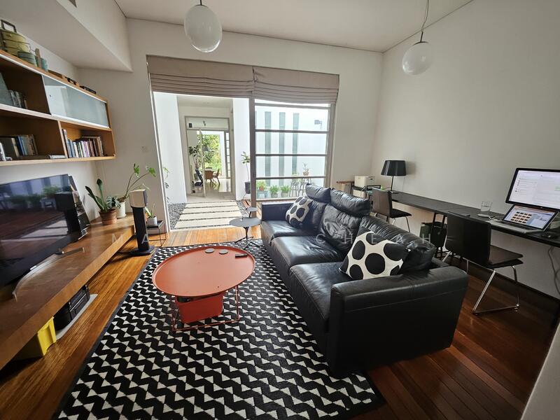 Additional image 5 of Cairnhill Orchard Emerald Hill