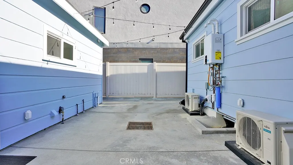 Additional image 48 of 3206 W Oceanfront, Newport Beach, CA 92663