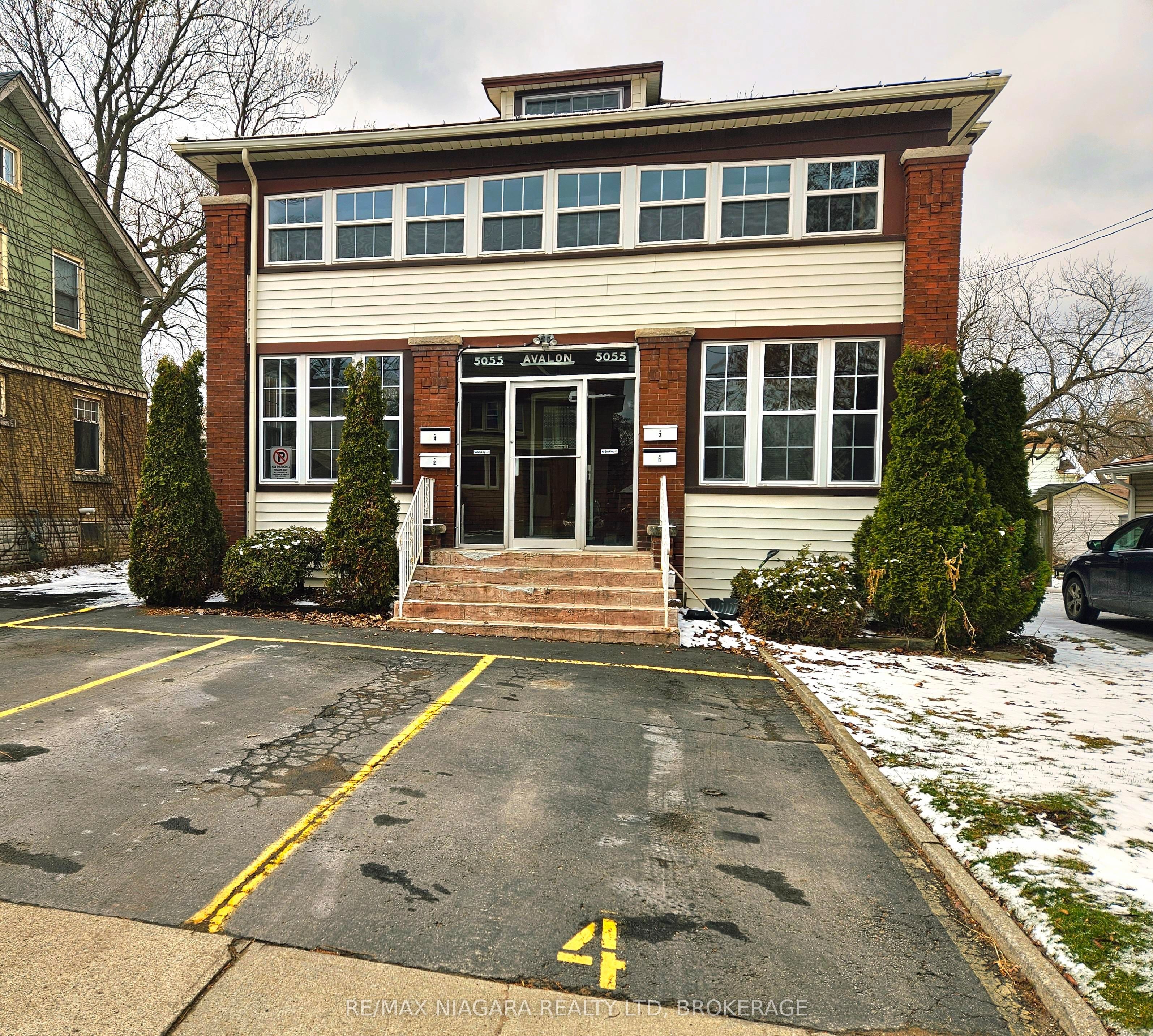 Additional image 2 of 1-5055 Fourth Avenue, Niagara Falls, ON, L2E 4P5