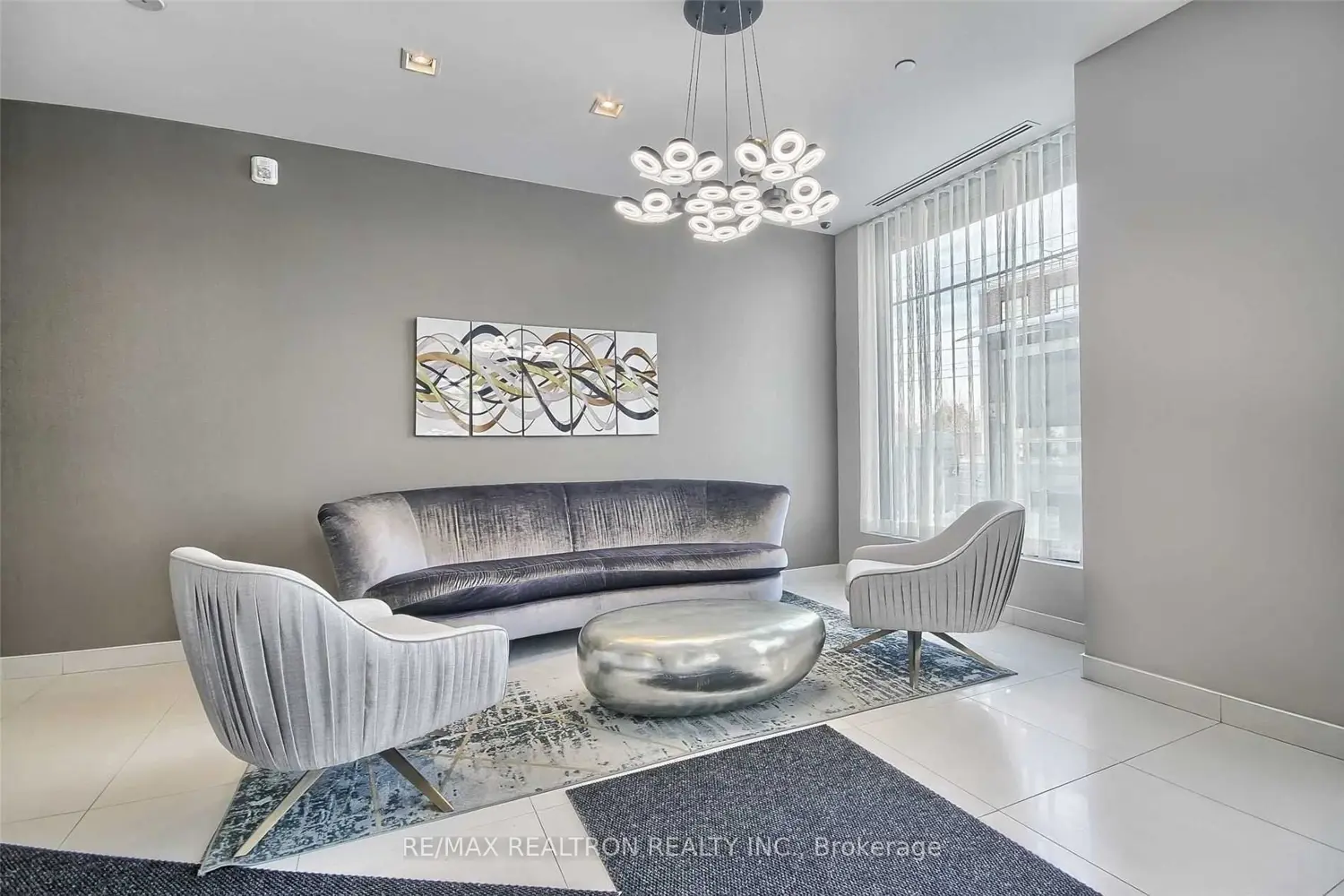 741 Sheppard Avenue 307, Toronto