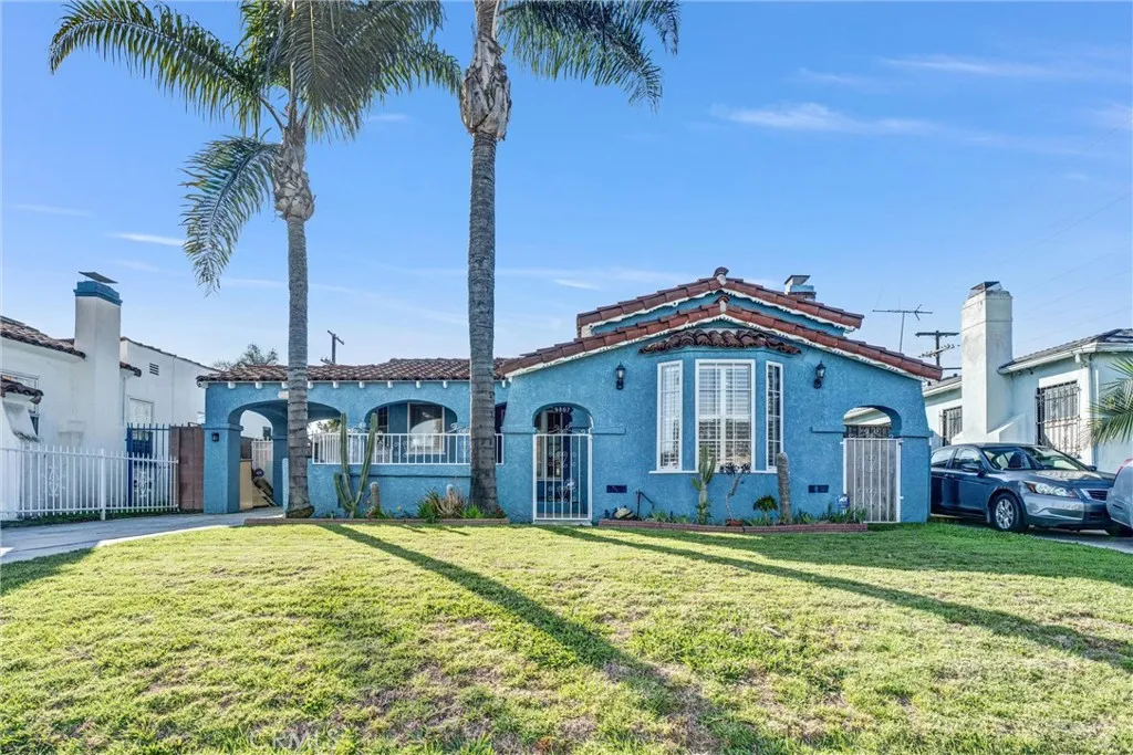 Additional image 33 of 9807 S Denker Ave, Los Angeles, CA 90047