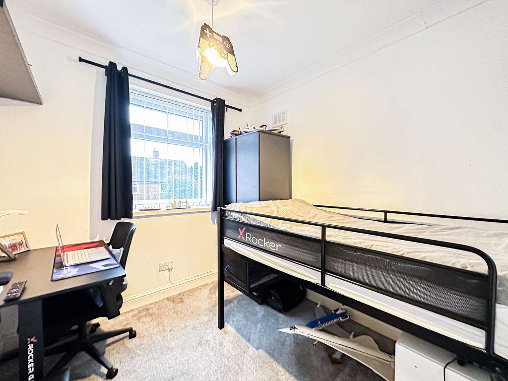 Additional image 17 of 3 bed semi-detached house for saleHesketh Drive, Wirral CH60