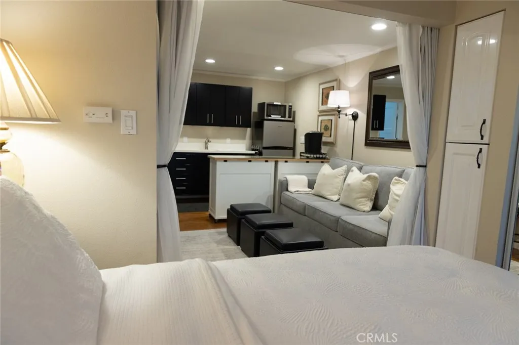 Additional image 46 of 464 Bent Street Unit B, Laguna Beach, CA 92651