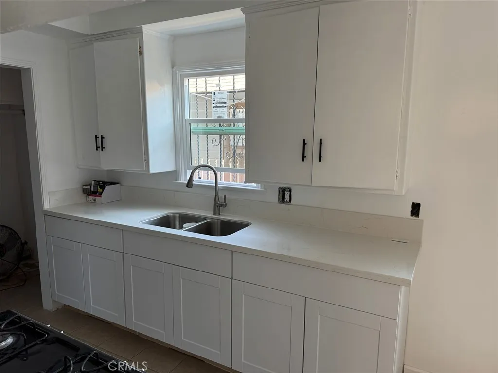 Additional image 3 of 1310 W 89th Street, Los Angeles, CA 90044