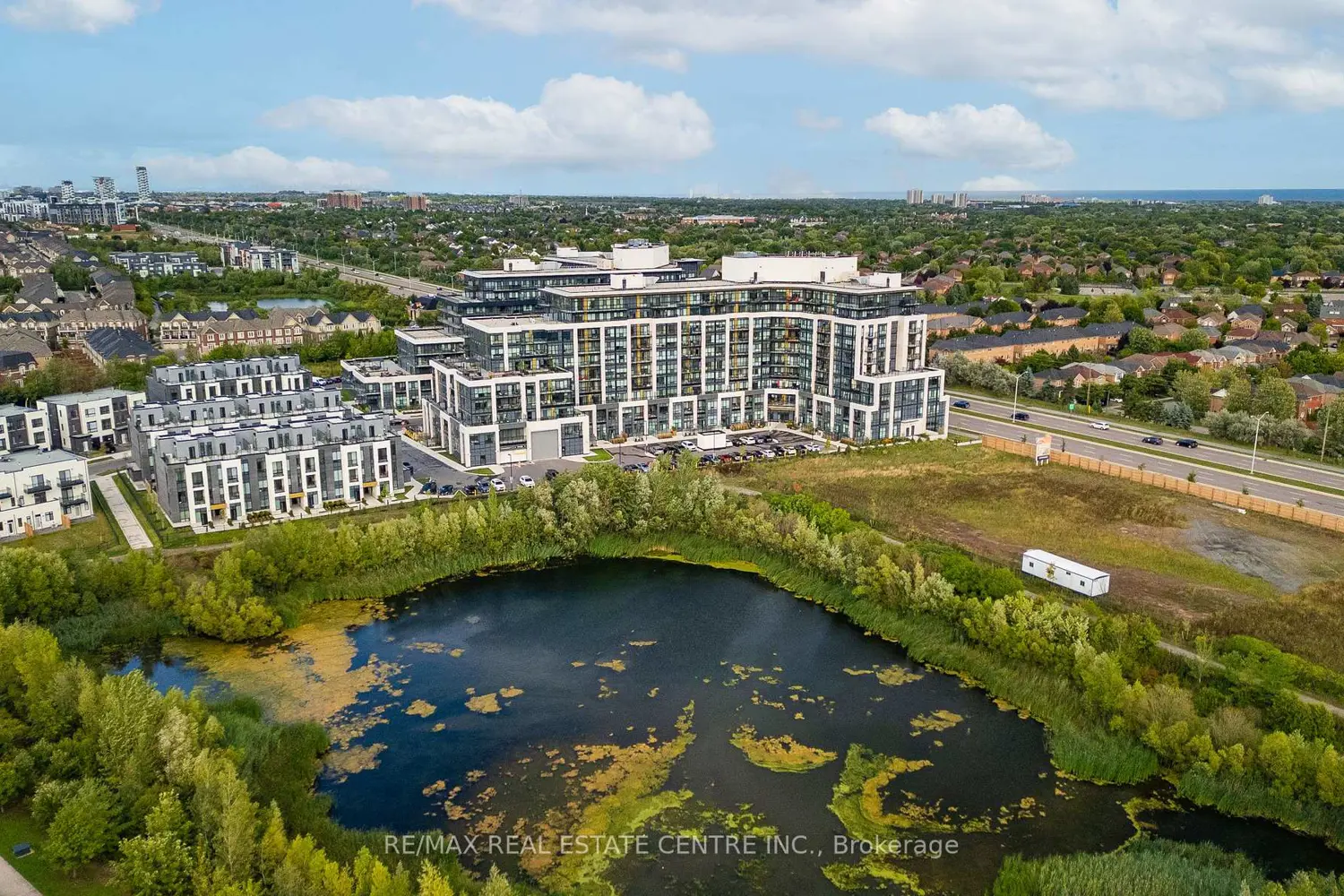 Additional image 20 of 405 Dundas Street 316