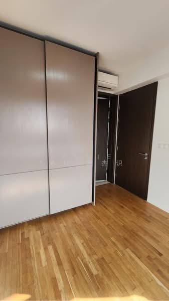 Additional image 5 of 1 Silat Avenue