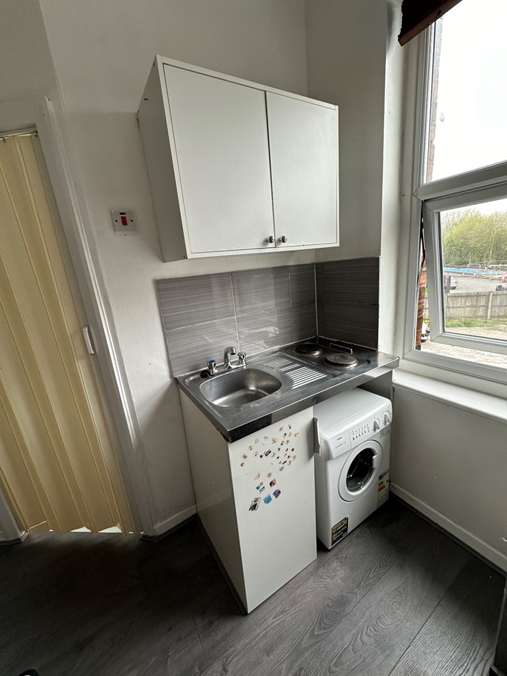 Additional image 6 of Studio Flat, Dudley Road, B18, N1 7GU