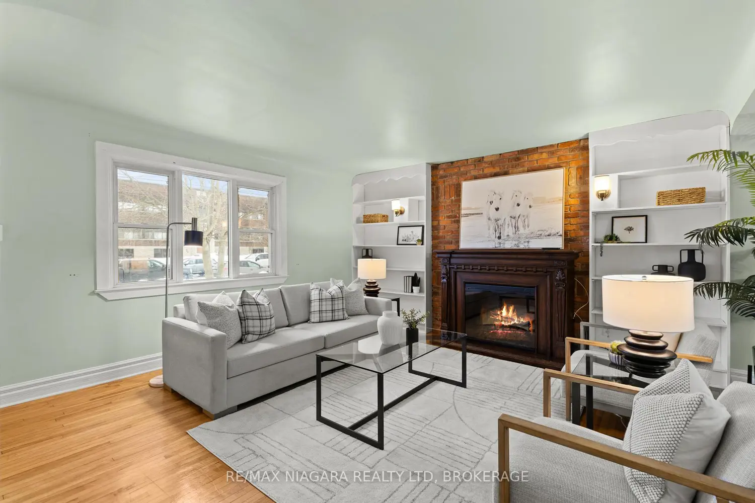 Additional image 2 of 401 Fielden Avenue