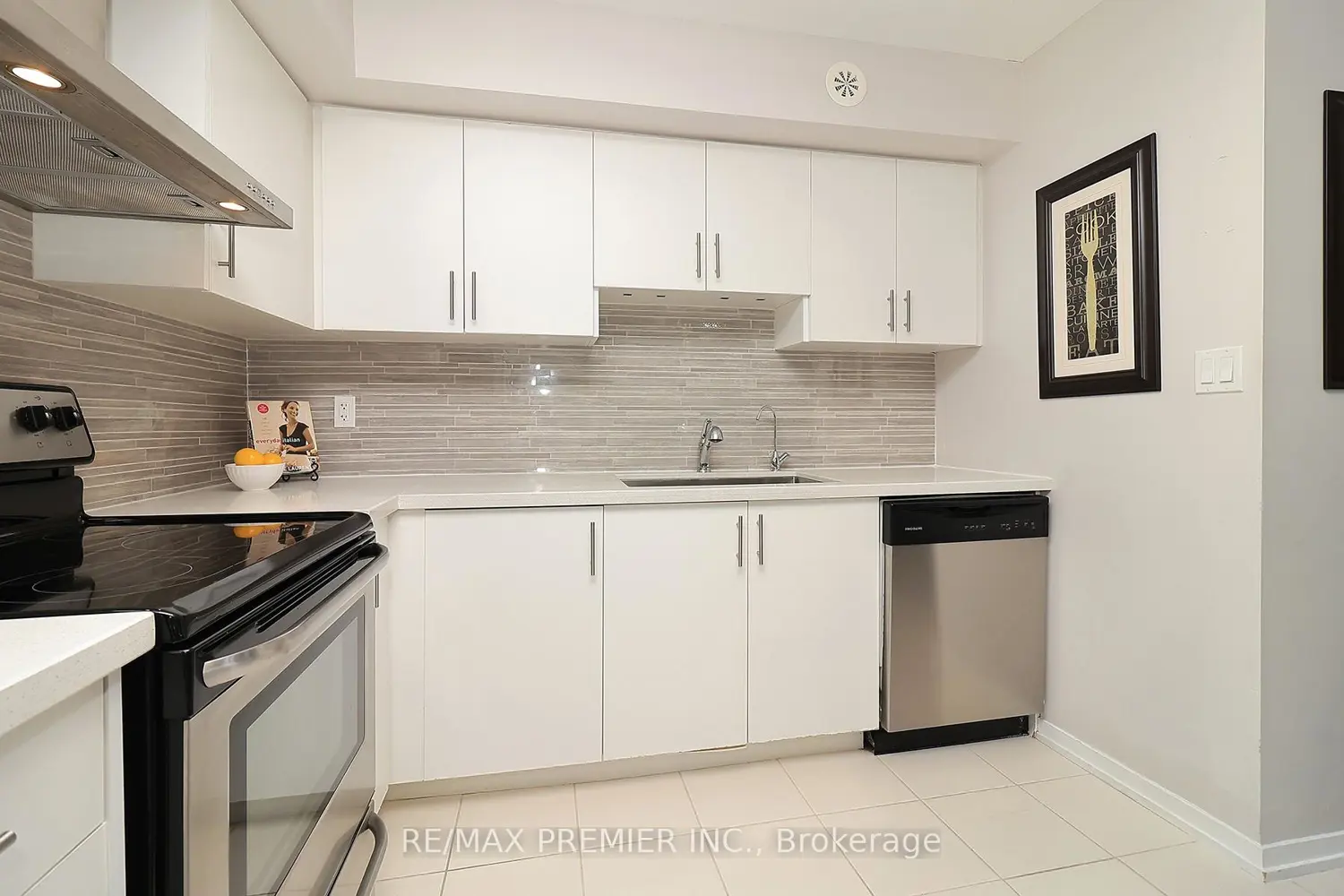 Additional image 11 of 26 Bruce Street C14