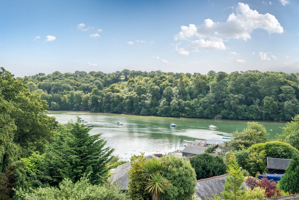 5 bed detached house for saleMalpas, Truro, Cornwall TR1