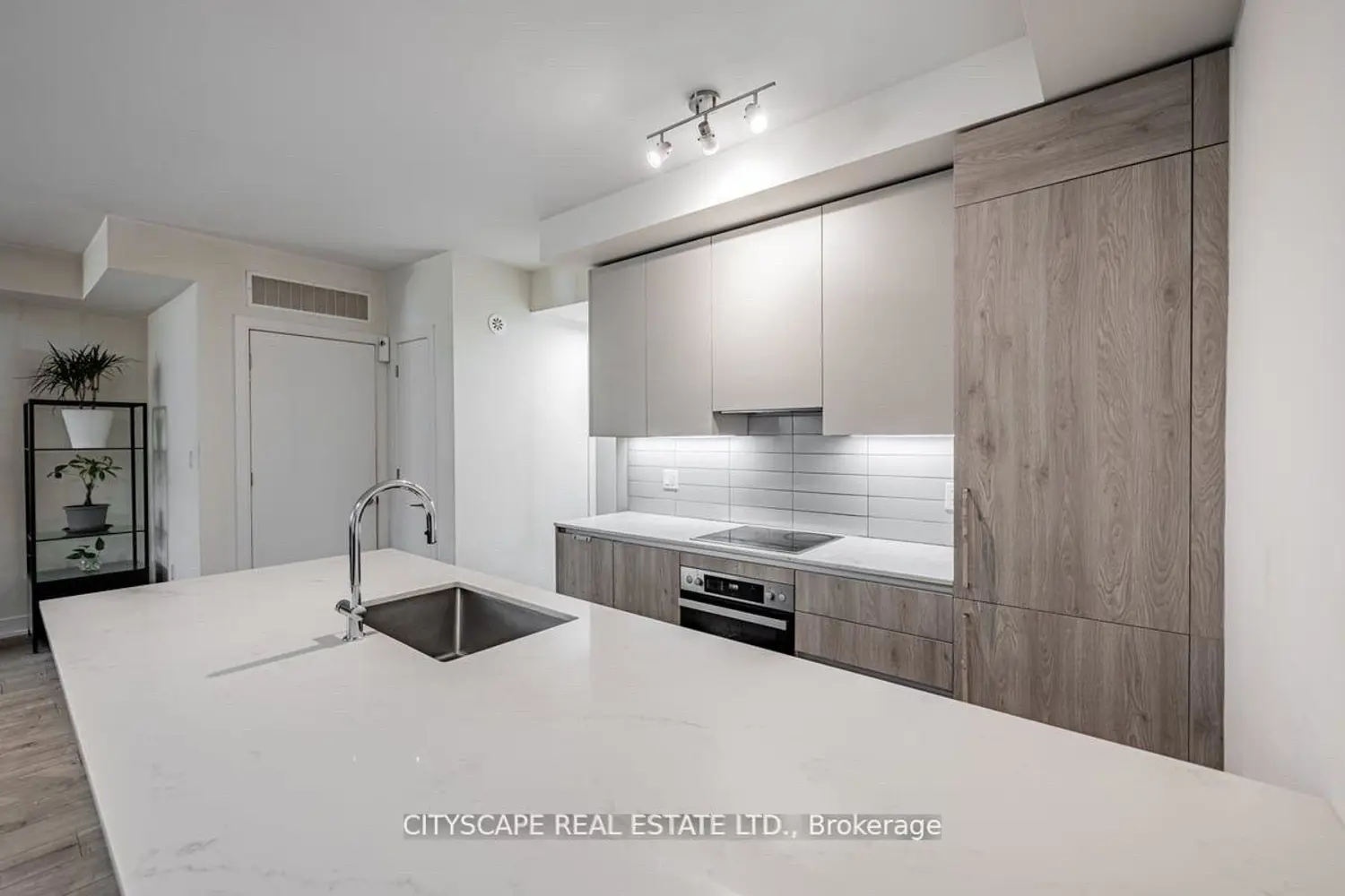 Additional image 10 of 66 Longbranch Avenue 1