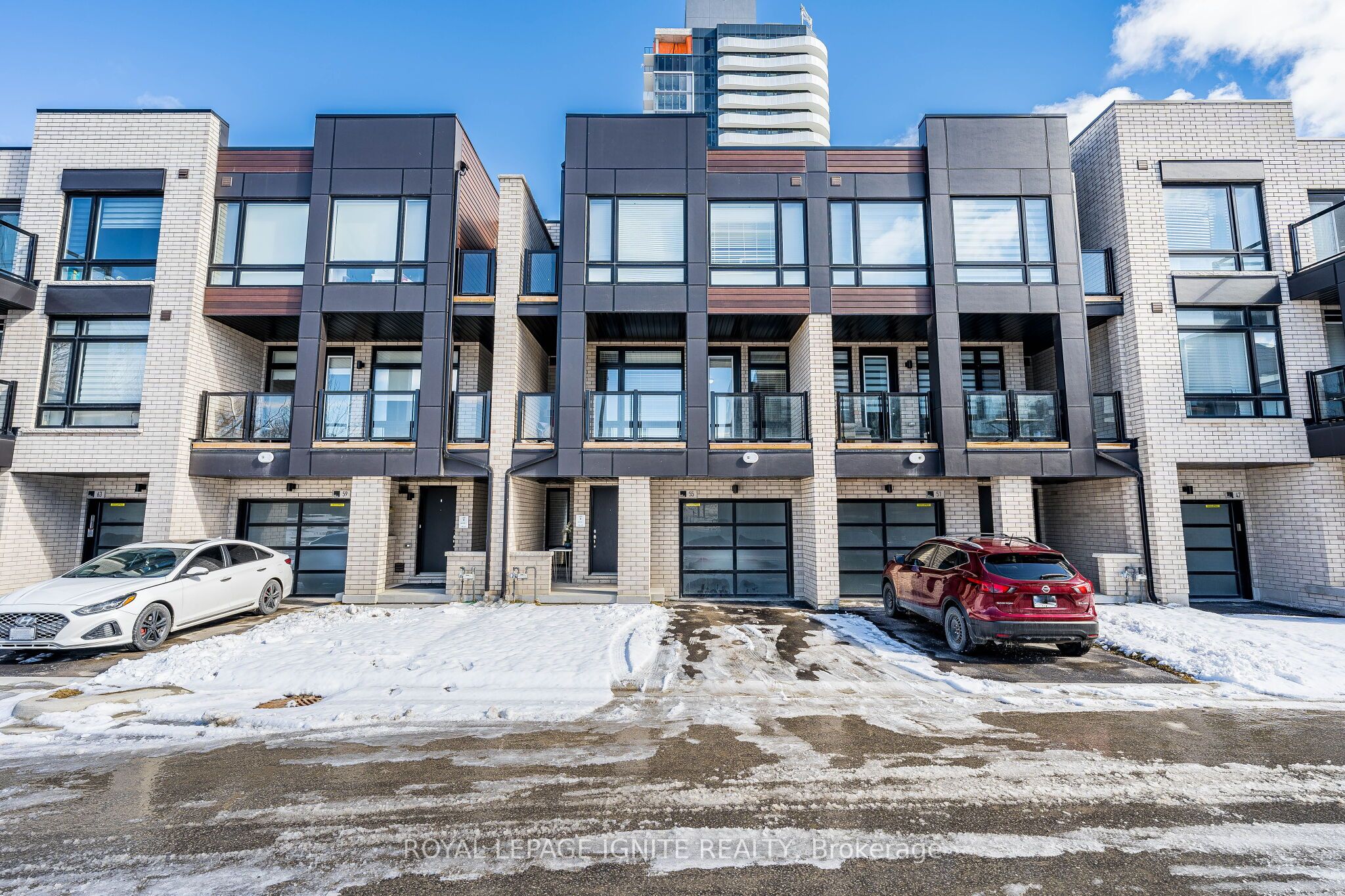 55 Chiffon Street, Vaughan, ON, L4L 0M6