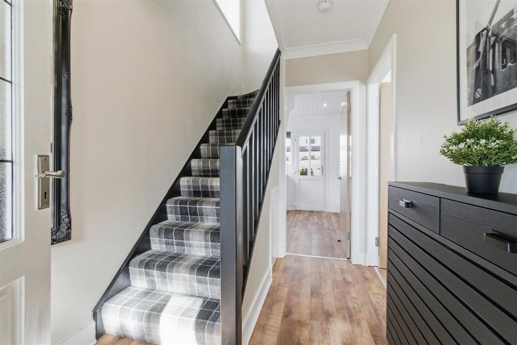 Additional image 3 of 3 bed semi-detached house for saleInchmurrin Crescent, Balloch, Alexandria G83