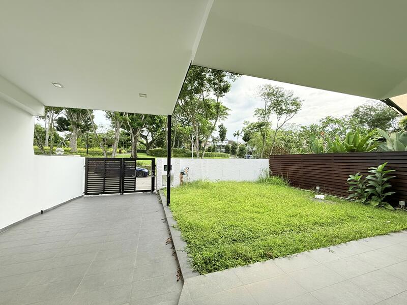 Additional image 3 of Springleaf Road