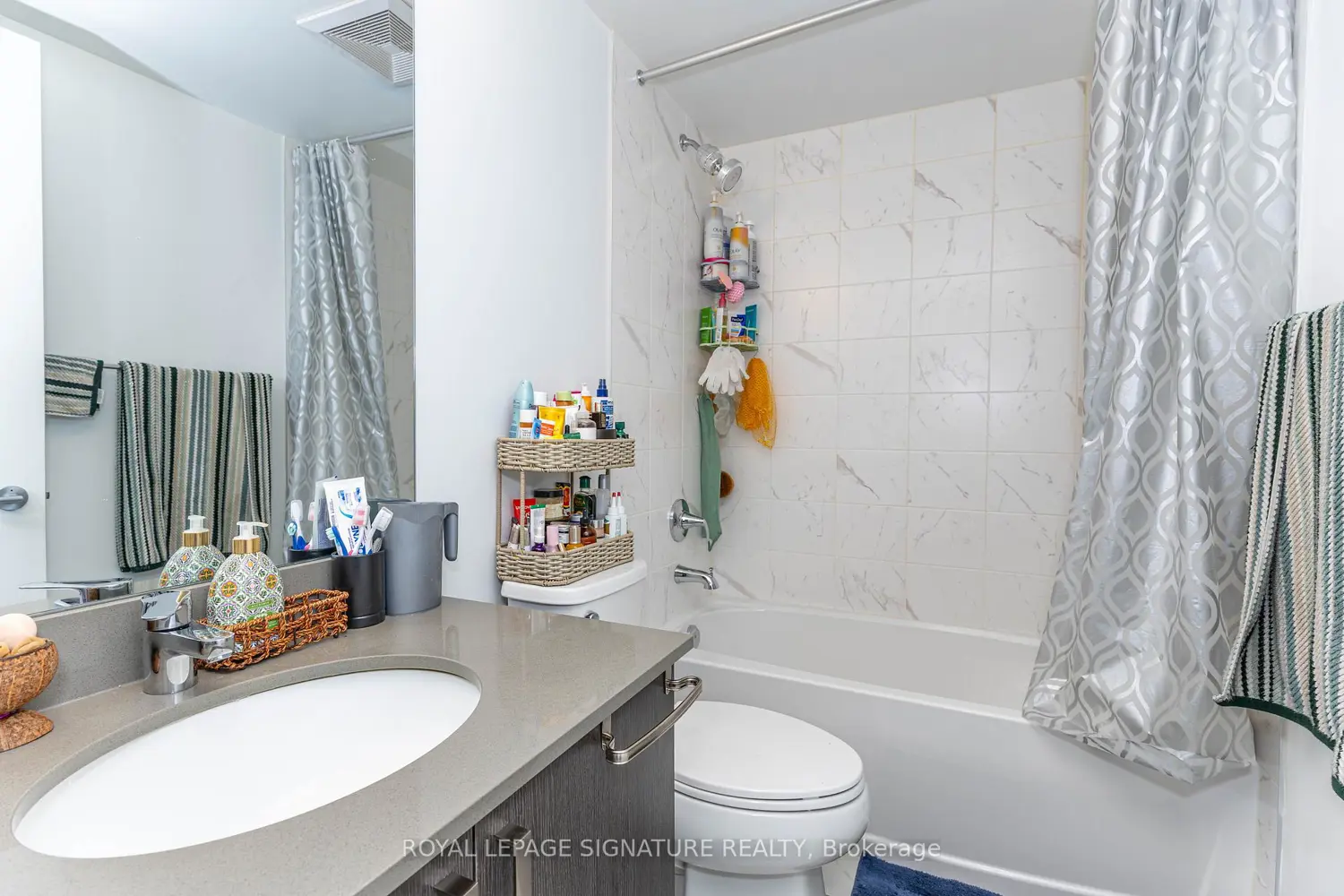 Additional image 13 of 556 Marlee Avenue 813