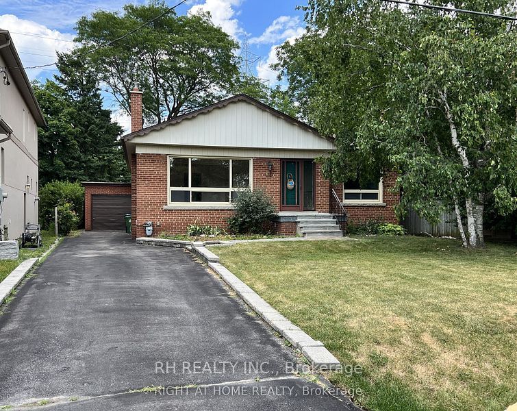 35 Glen Agar Drive, Toronto, ON, M9B 5L8