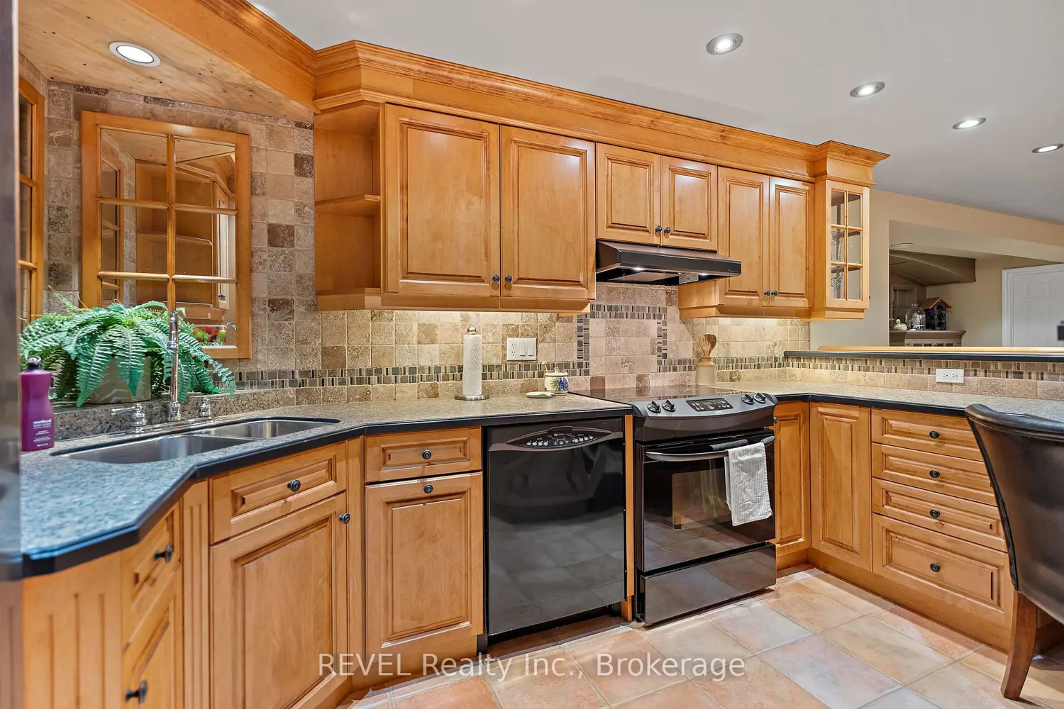 Additional image 16 of 1275 Four Mile Creek Road