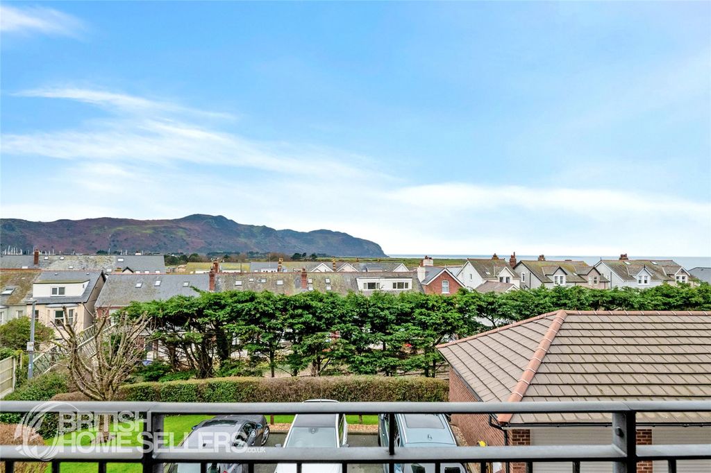 Additional image 9 of 2 bed flat for saleDeganwy Road, Deganwy, Conwy LL31