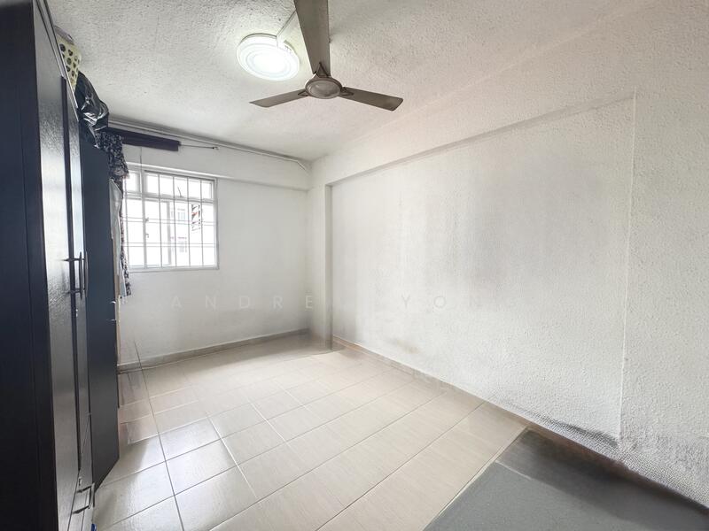 Additional image 3 of 330 Ubi Avenue 1