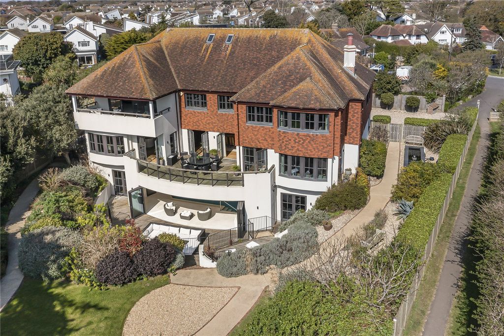 Additional image 64 of 6 bed detached house for saleSea Way, Middleton-On-Sea, West Sussex PO22