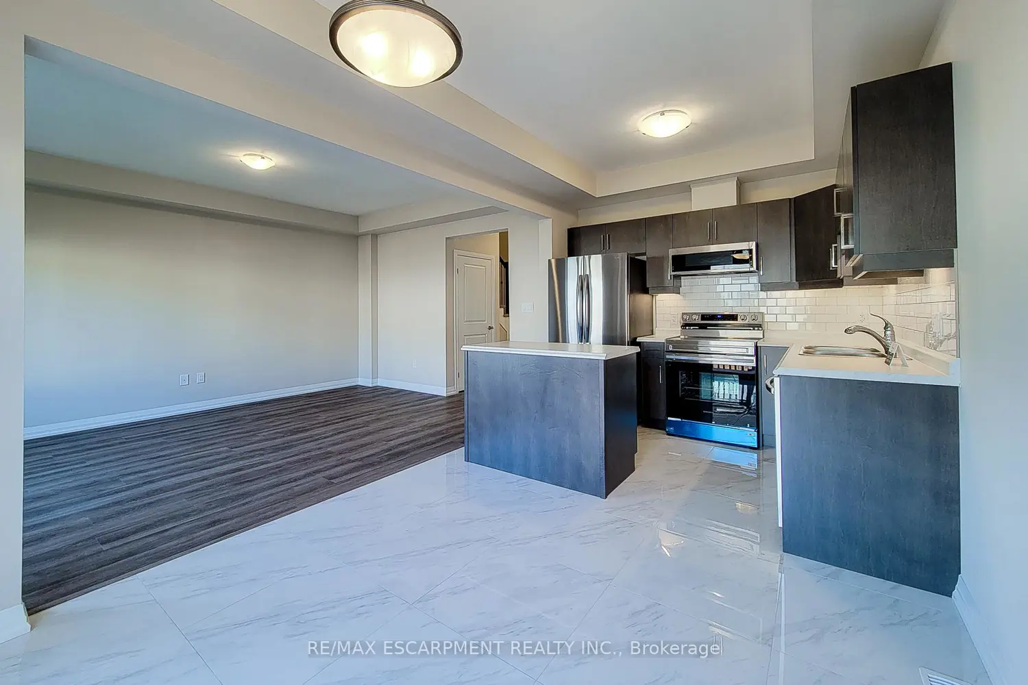 Additional image 7 of 111 Alicia Crescent