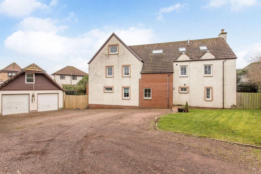 6 bed detached house for saleBraeburn, 69 Dirleton Avenue, North Berwick EH39 photo 5