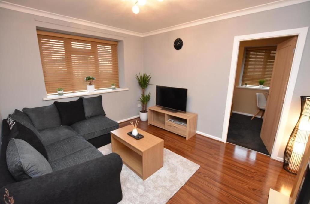 1 Bed Flat, Griffin Court, B5, N1 7GU