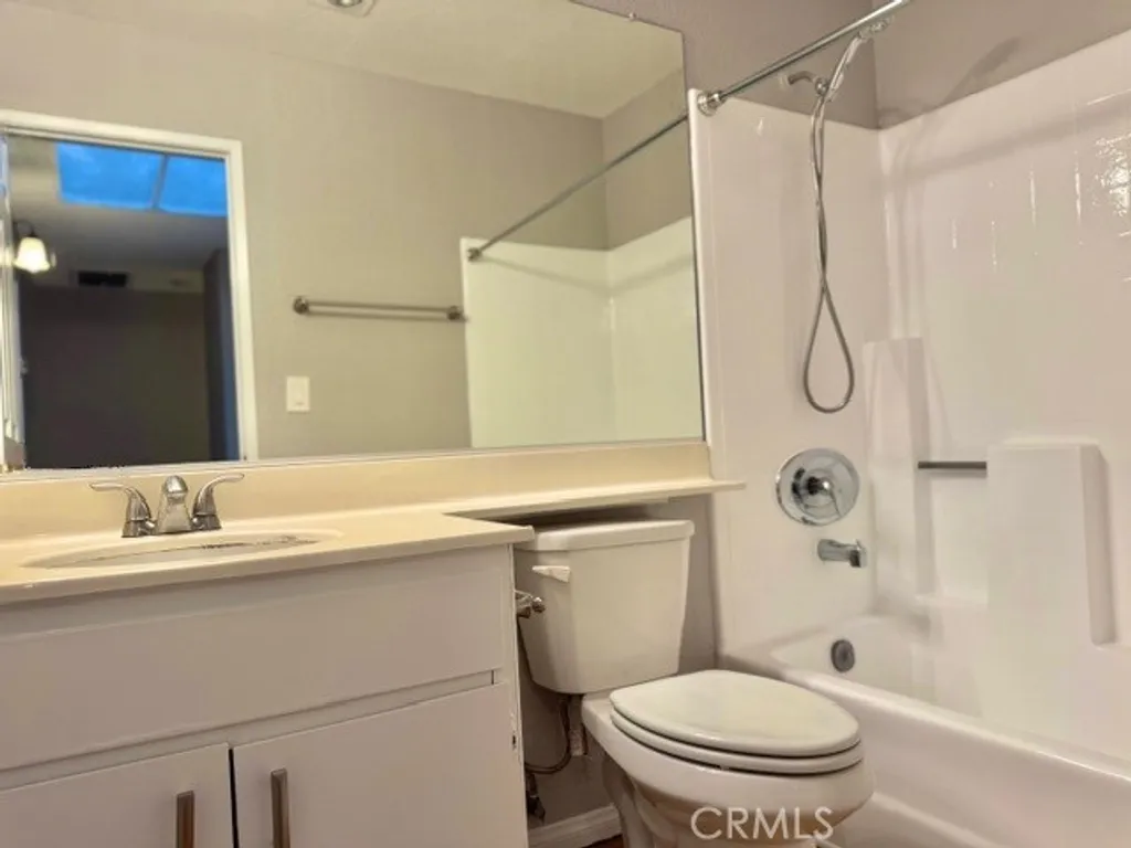 Additional image 32 of 15111 Freeman Ave Unit 57, Lawndale, CA 90260