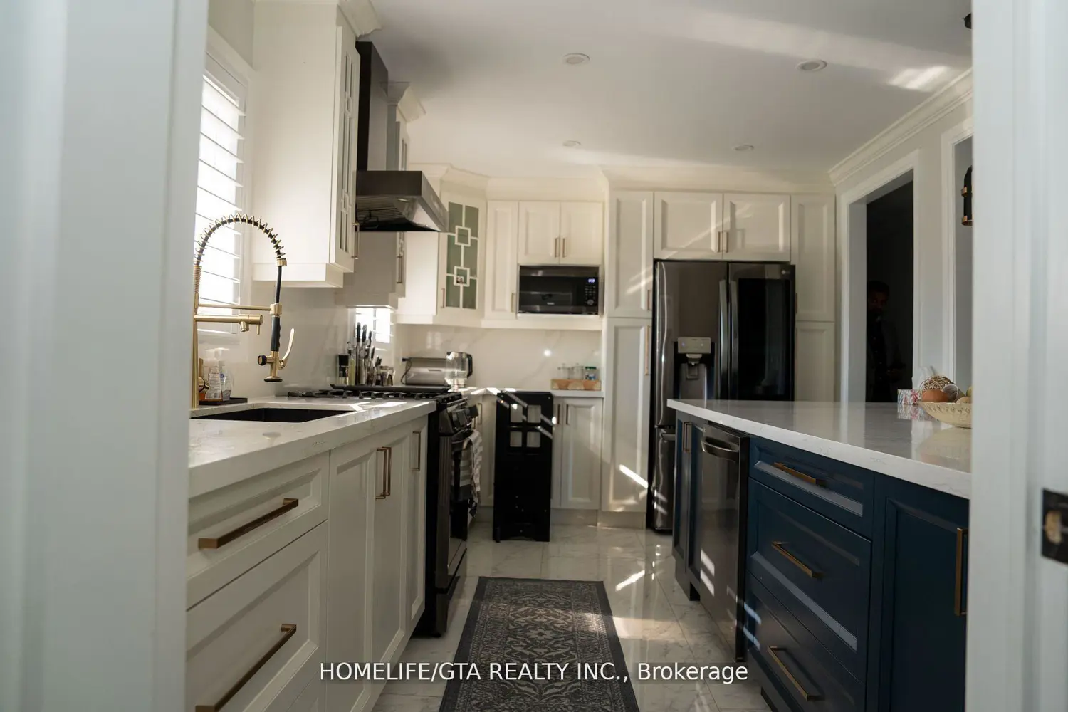 Additional image 3 of 439 Rossland Road