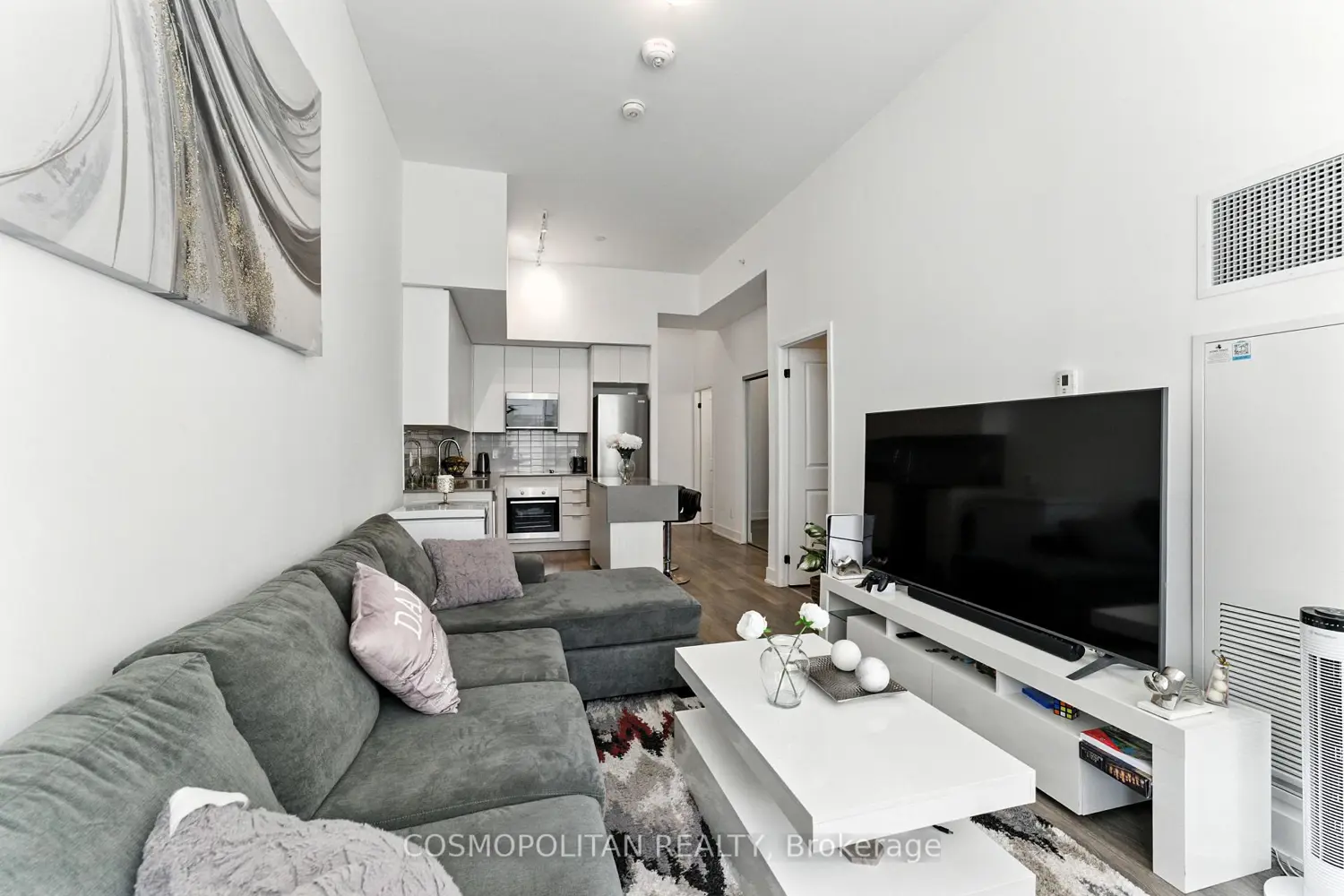 Additional image 7 of 2489 Taunton Road 355