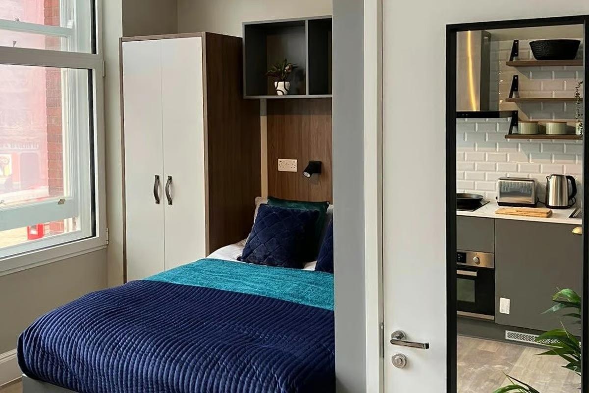 Studio Flat, Birmingham, B4, N1 7GU