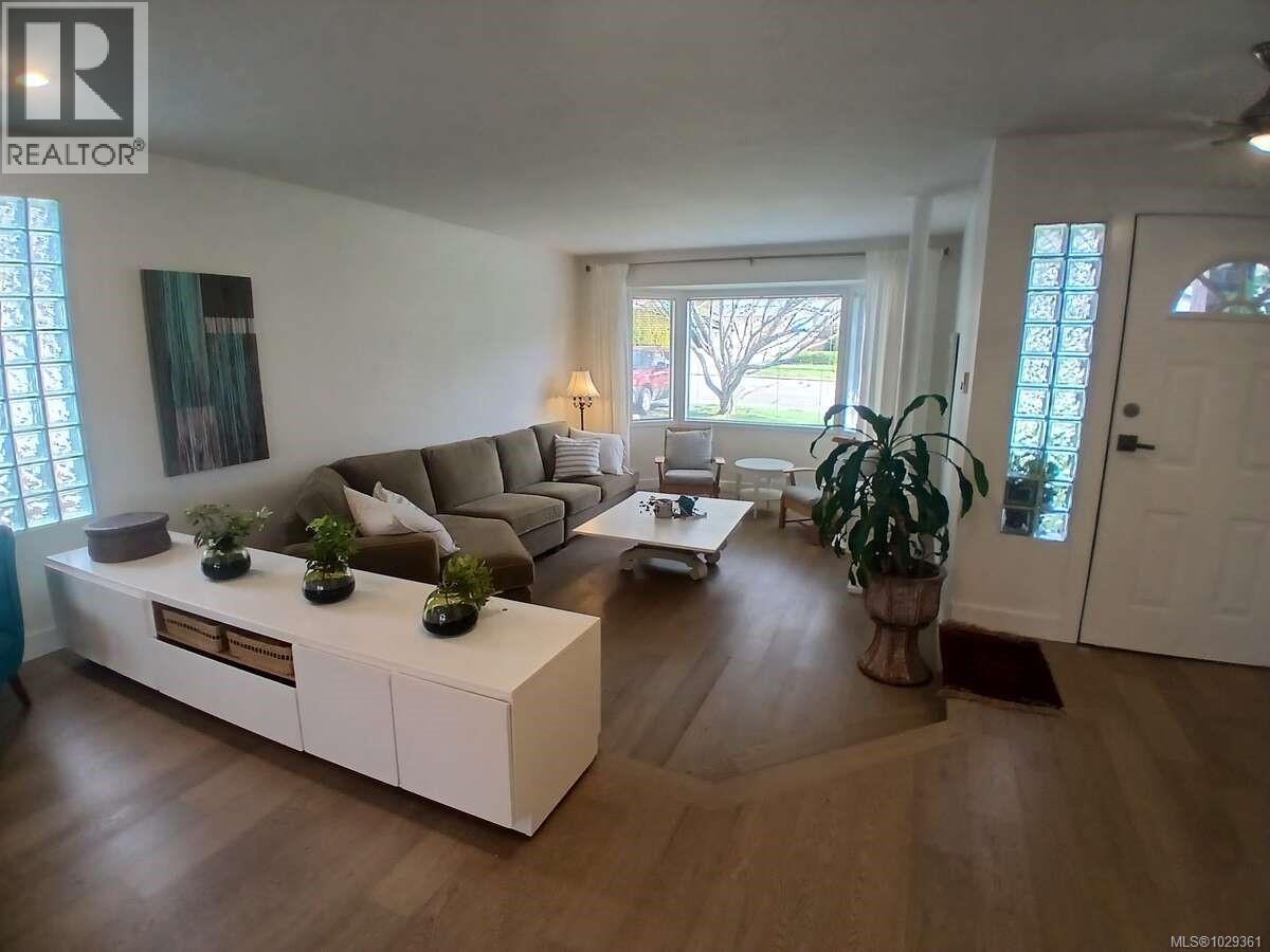 Additional image 5 of 655 Totem Crescent, Comox, BC, V9M3J8